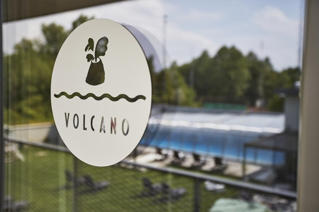 Vlnka Apartments ピエシュチャニ エクステリア 写真